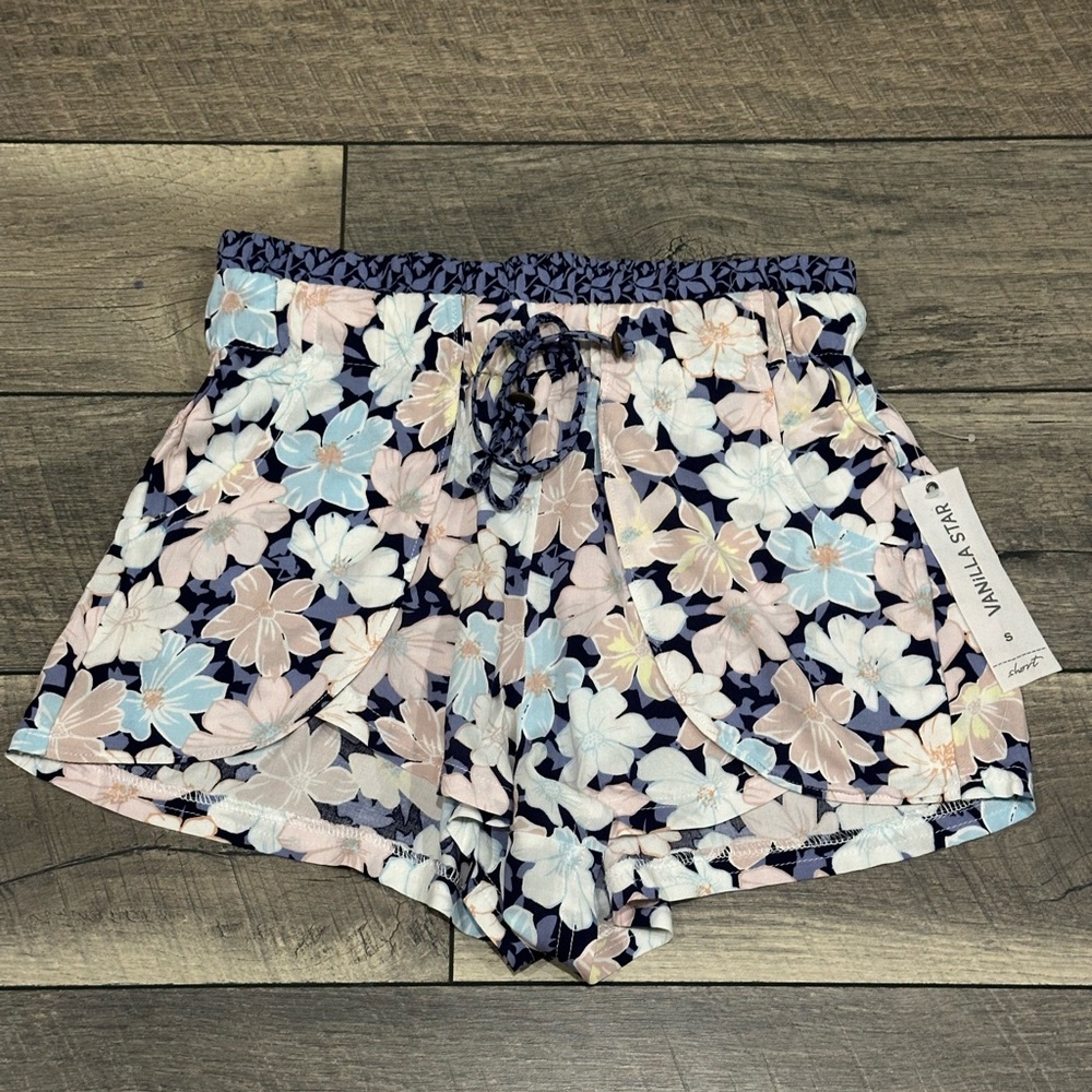 Floral Print Women's Shorts